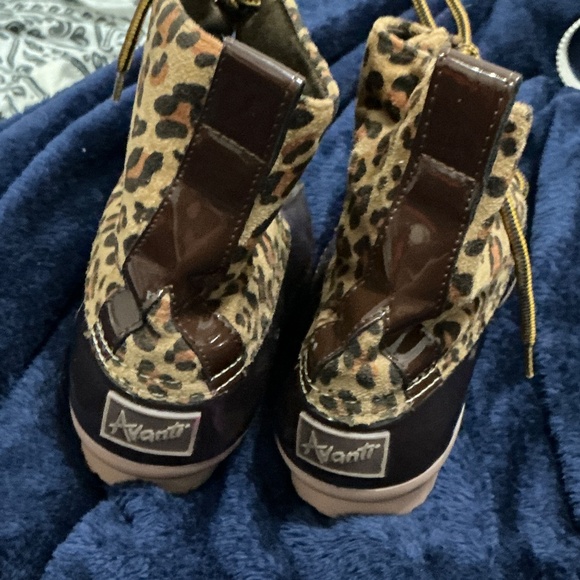 Avant- size 7 leopard rainboots - Picture 5 of 5